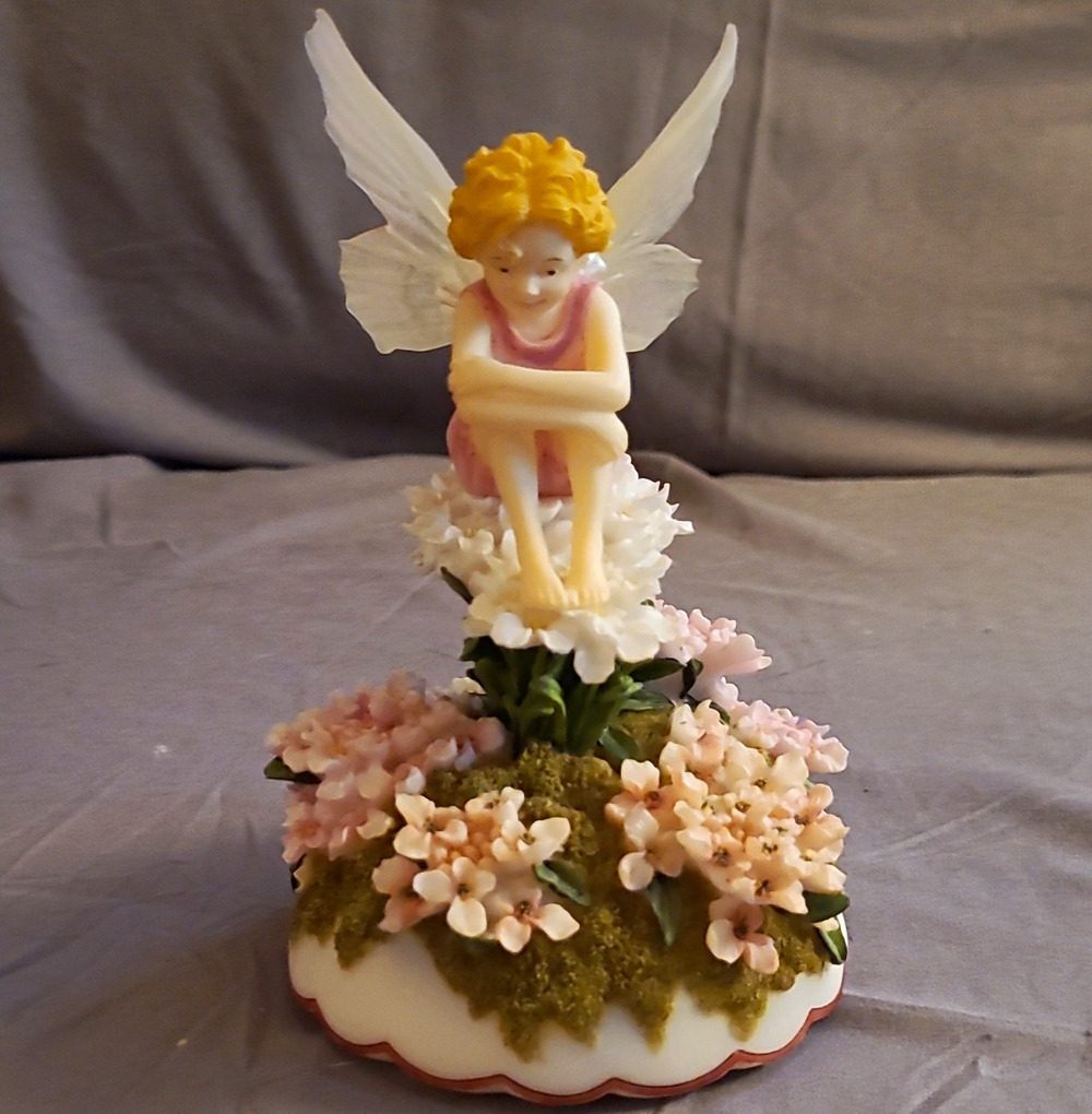 Ganz Cottage Home Resort Fairy Figurine with Wings on Floral Base